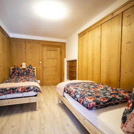 Apartamento Chasa Schilana 84 *